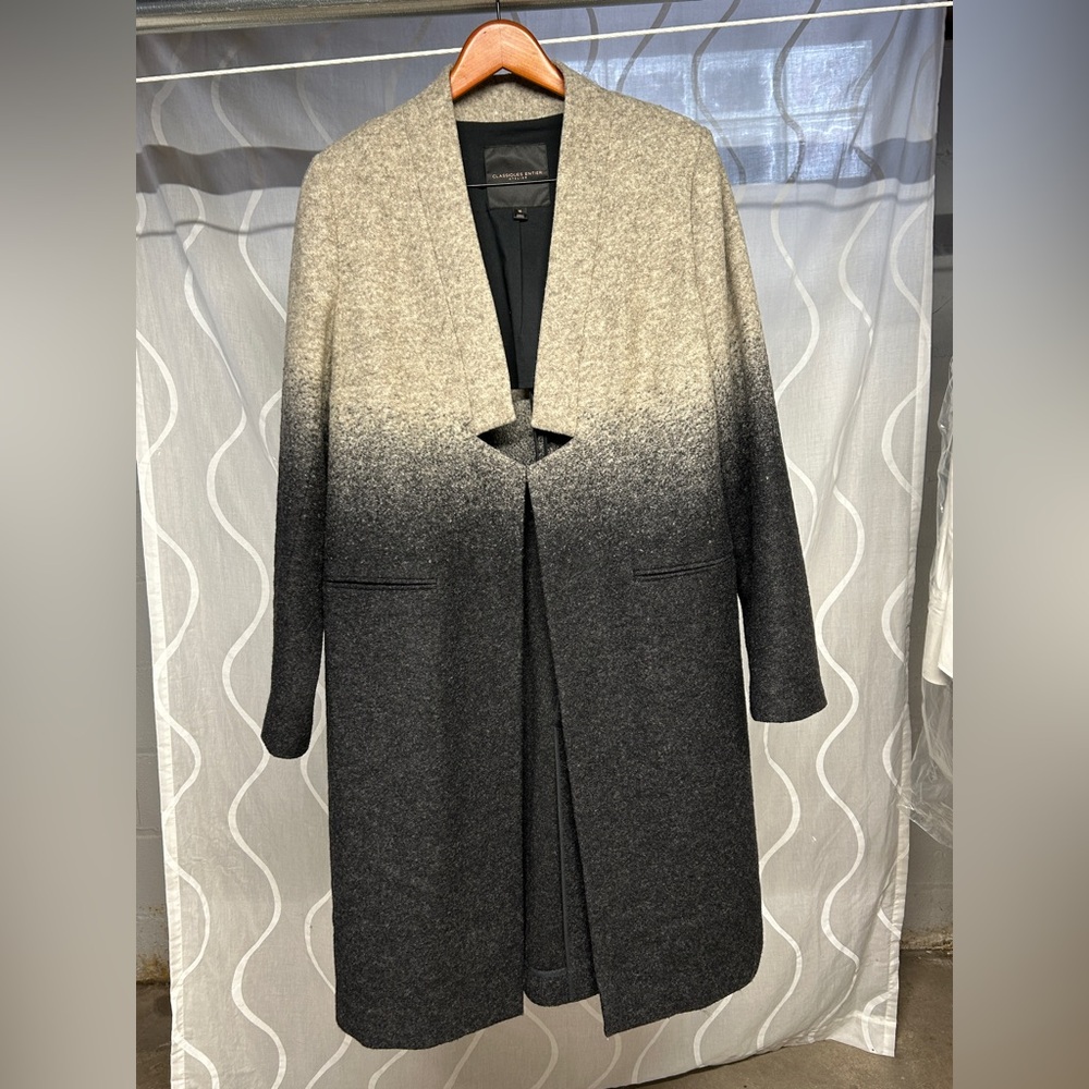 Classiques Entier Black and Cream Ombre Coat - Picture 2 of 11
